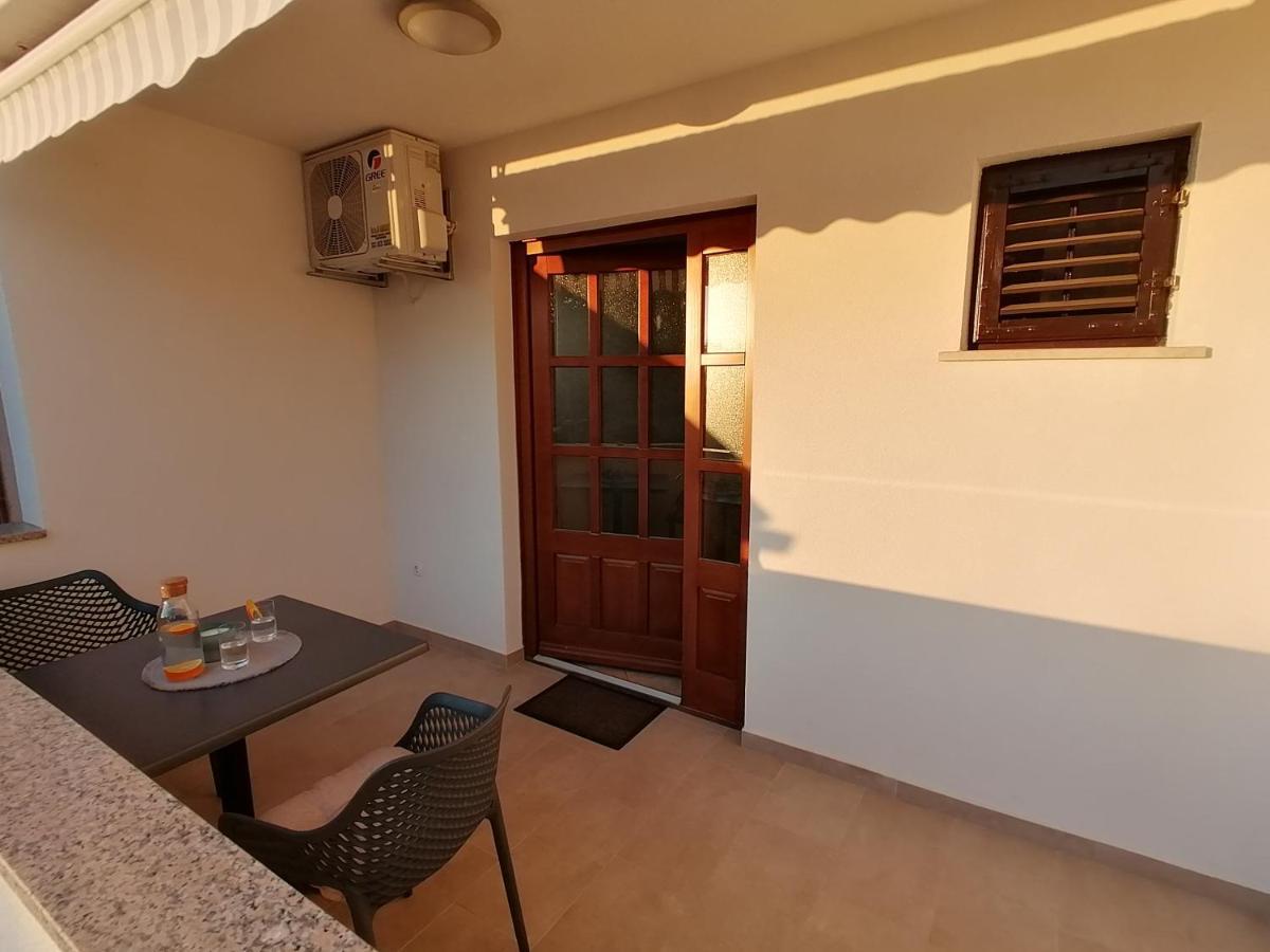 Apartment Mari Фунтана Экстерьер фото