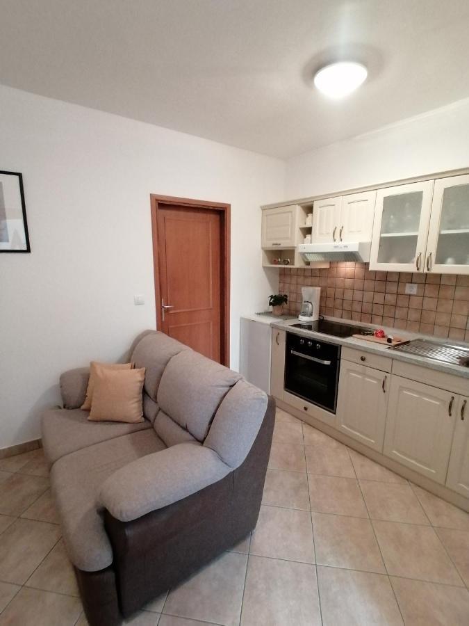 Apartment Mari Фунтана Экстерьер фото